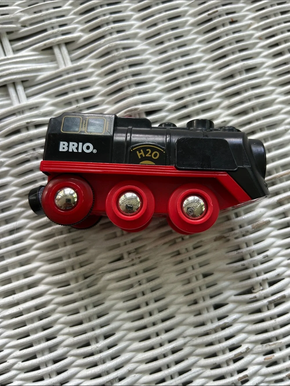 Brio Battery Operated Black & Red Mini Train Engine with Tender – Kids Toy